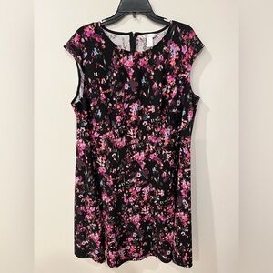 London Times Plus Size 18 W Black and Pink Floral Scuba Dress with Cap Sleeves